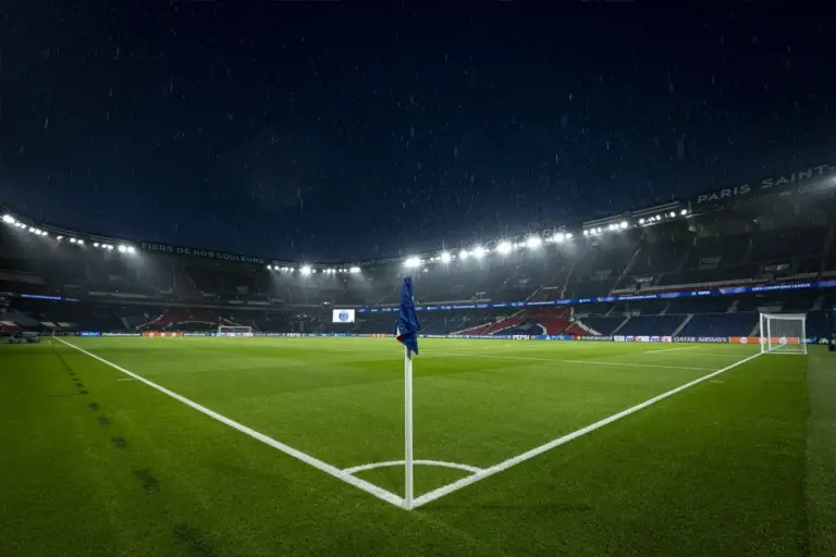 PSG claim to be ‘willing to reopen talks’ with the City of Paris over the Parc des Princes sale