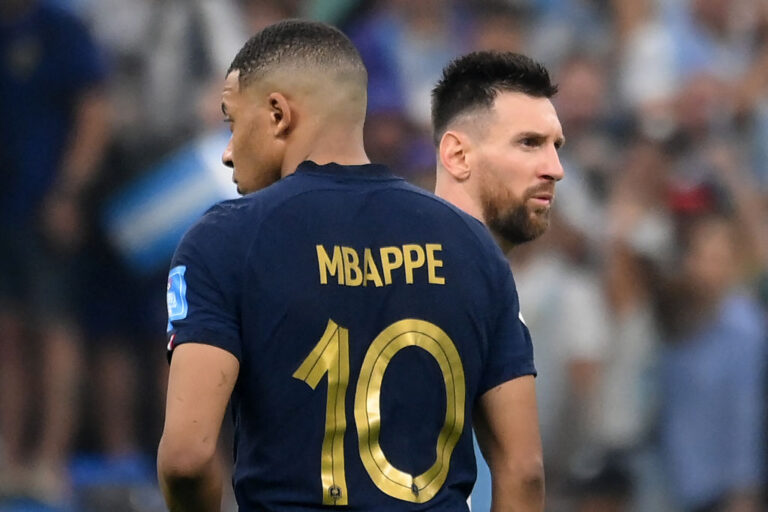 Ex-PSG stars Mbappe & Messi shine in LEGO’s World Cup video