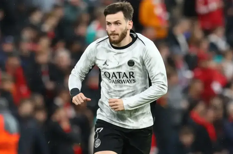 ‘He thought it was the Champions League’ – Luis Enrique heaps praise on Kvicha Kvaratskhelia after his performance against Nantes