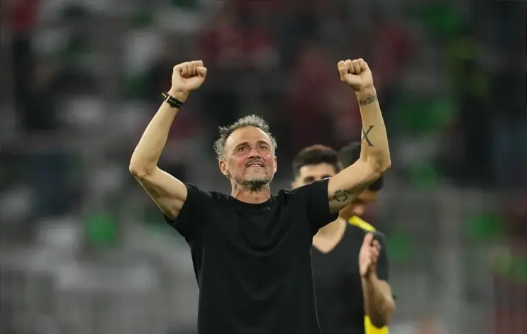 Luis Enrique estimates PSG to have a ‘99.9%’ chance of winning Ligue 1