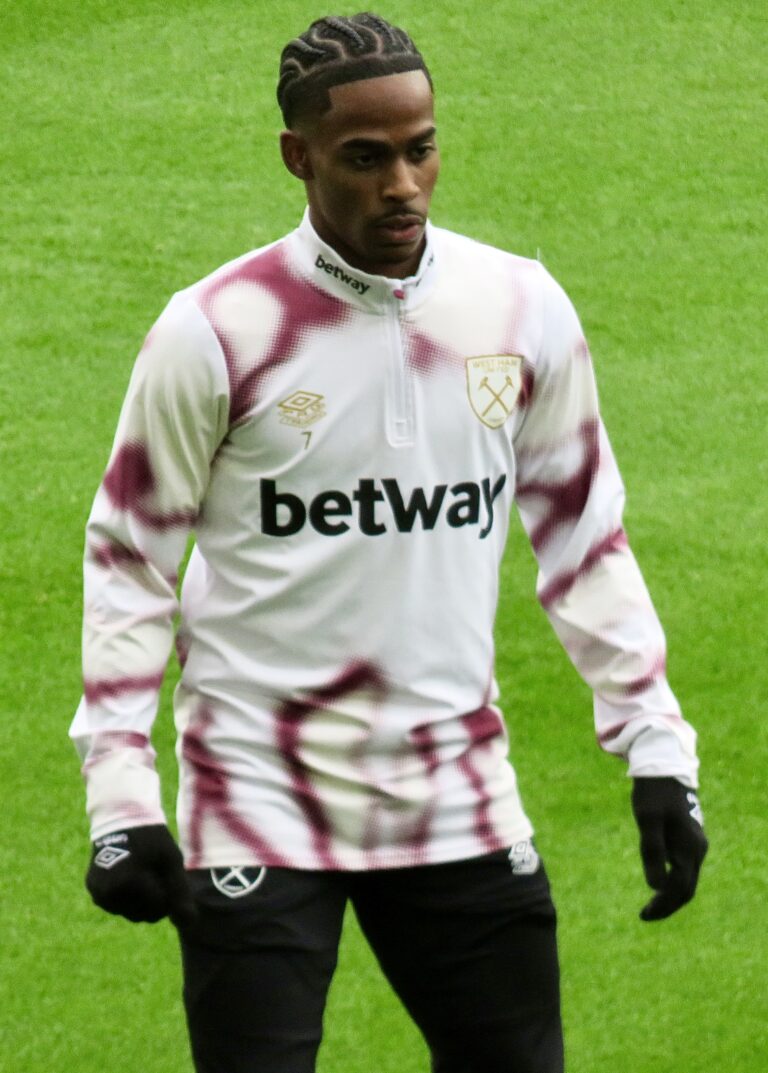 PSG’s Crysencio Summerville chase just became a Premier League bidding test