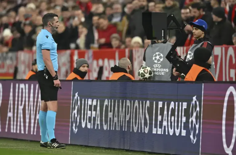 VAR in Ligue 1 Explained: How Video Review Works in France